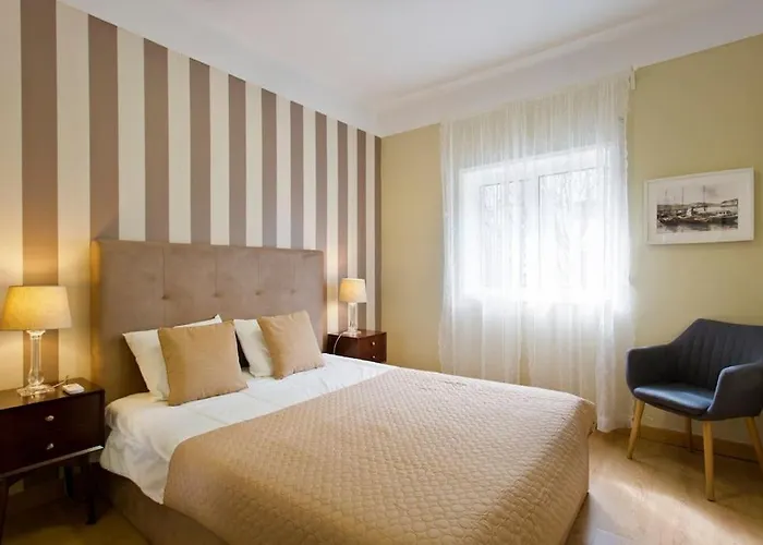 Aposentus - Serenity 2d 波尔图